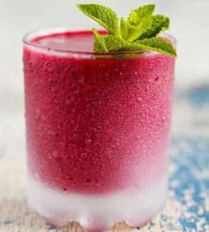 receta-de-smoothie-de-frutas-del-bosque